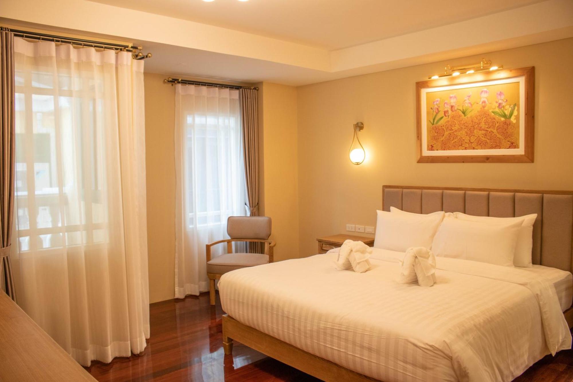 Siri Ratchadamnoen Bangkok Hotel Kültér fotó