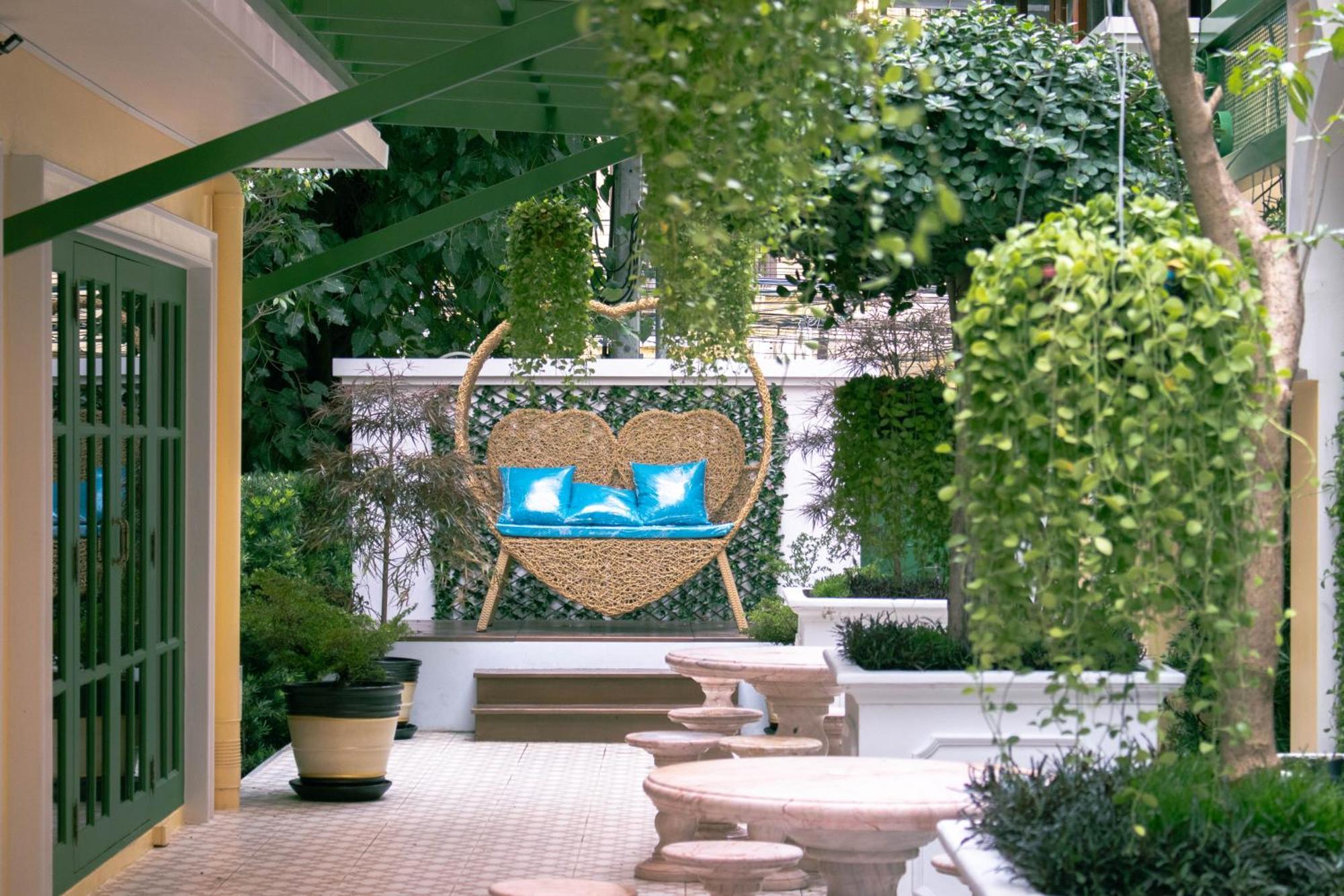 Siri Ratchadamnoen Bangkok Hotel Kültér fotó